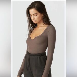 Joah Brown Henley Long sleeve size S/M taupe melange